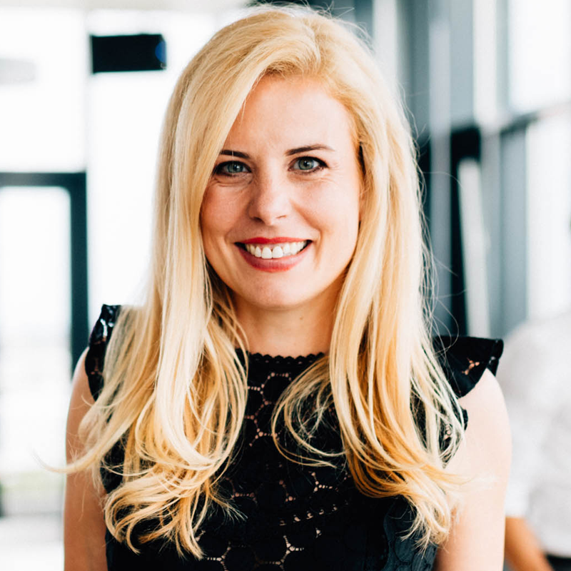 Dr. Carmen Mayer
